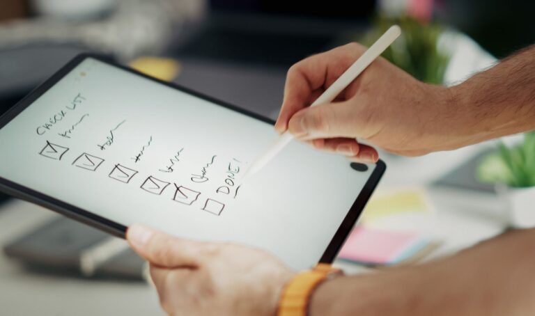 Checklist para identificar tareas automatizables en empresas
